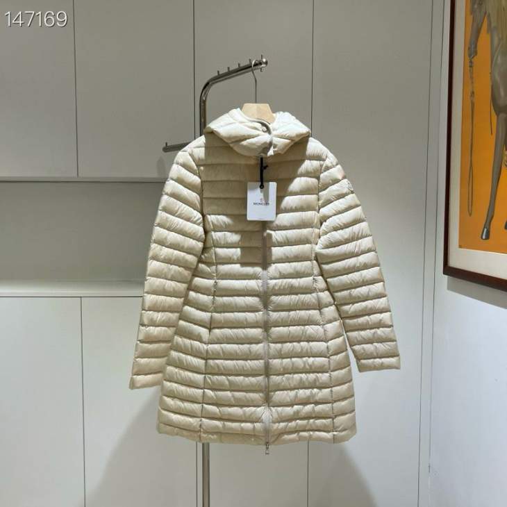 Picture of Moncler Down Jackets _SKUMonclersz1-426yr4437170